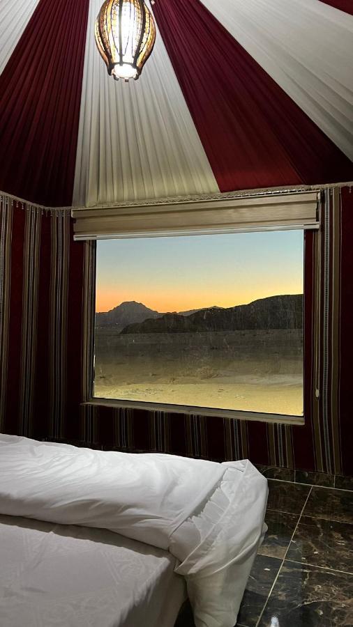 Wadi Rum Stargazing Camp Exterior photo