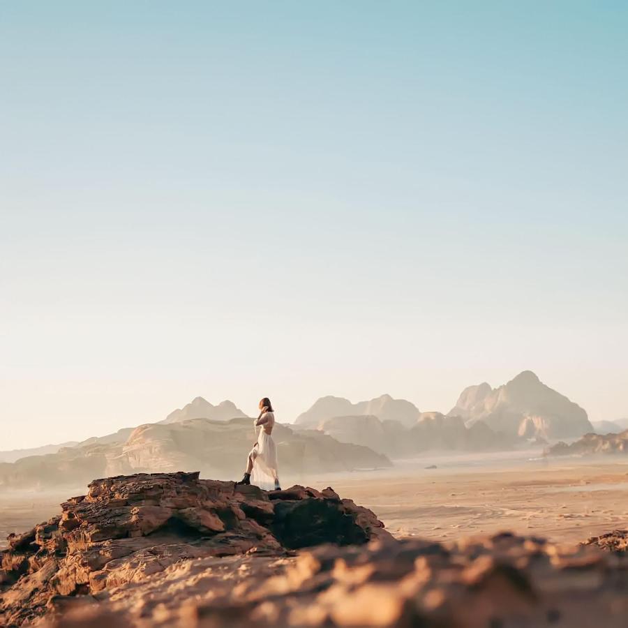 Wadi Rum Stargazing Camp Exterior photo