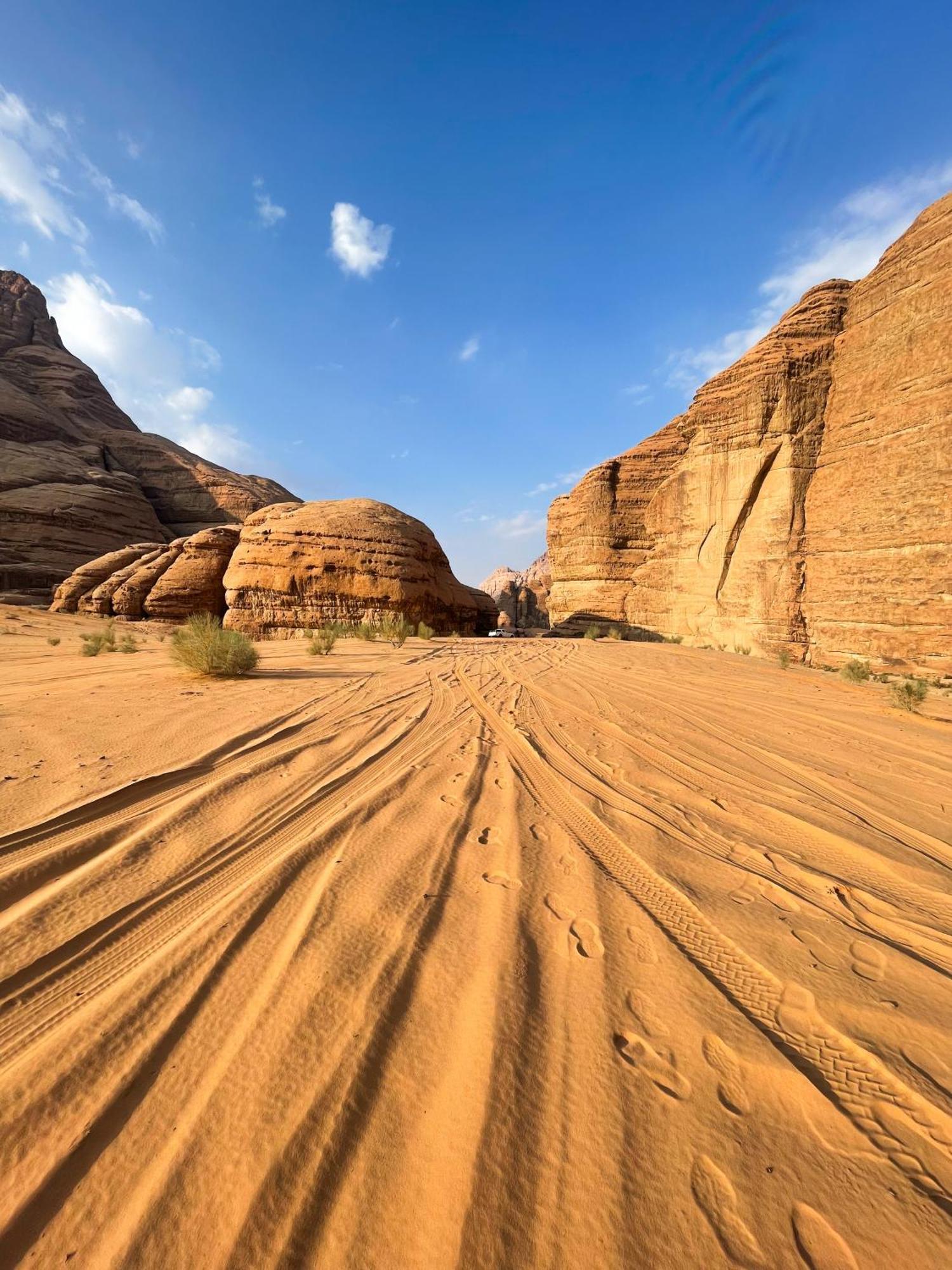 Wadi Rum Stargazing Camp Exterior photo