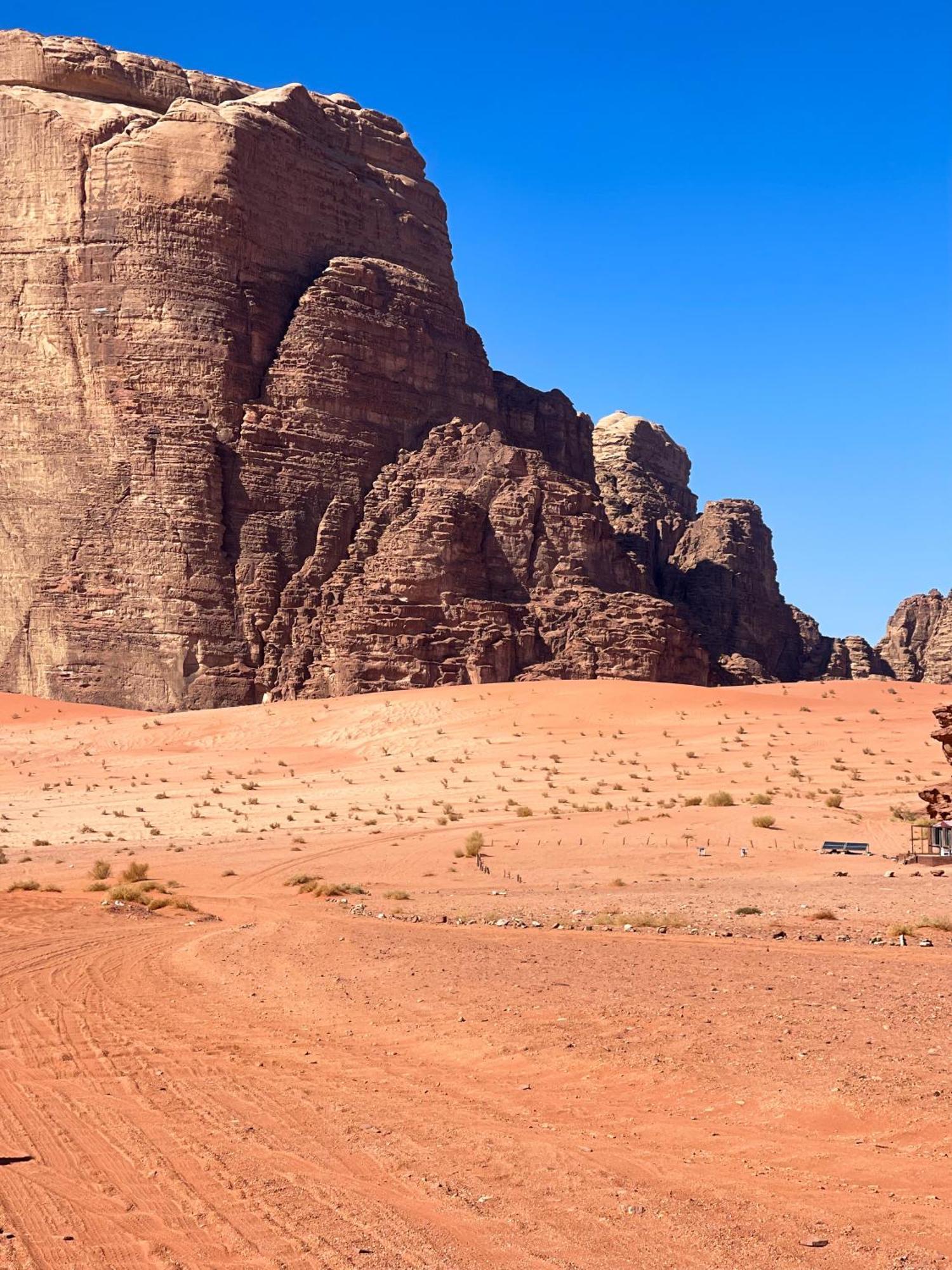 Wadi Rum Stargazing Camp Exterior photo